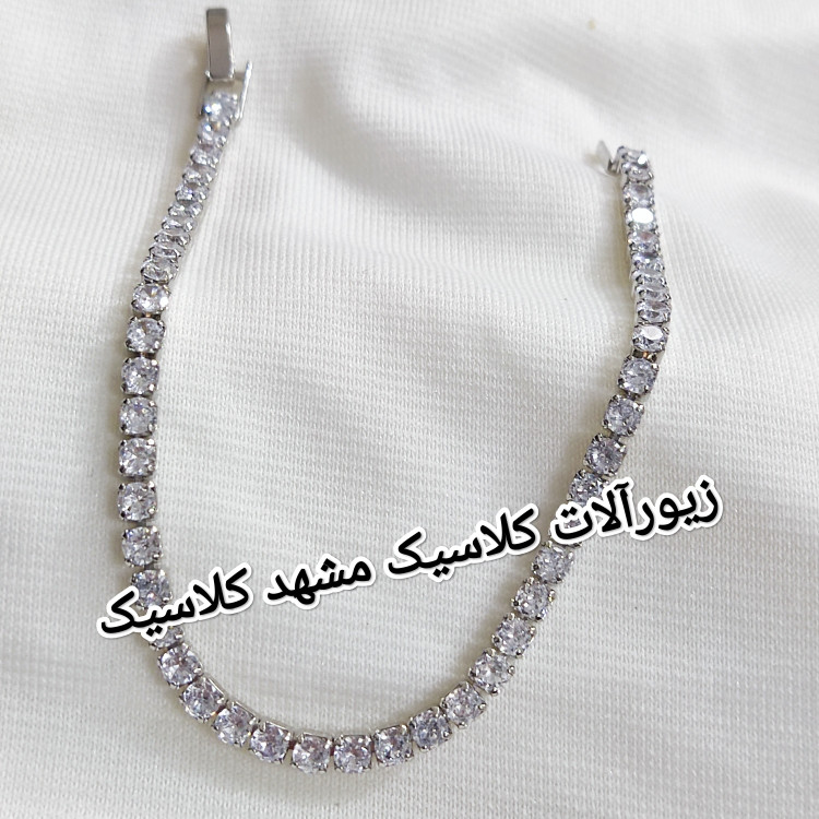 دستبند تنیسی مارک و برند نقره ای