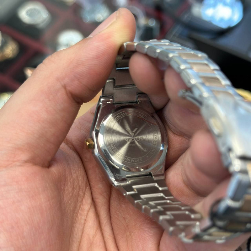 ساعت مچی عقربهای کوارتز زنانه ویکتور مدل V564390