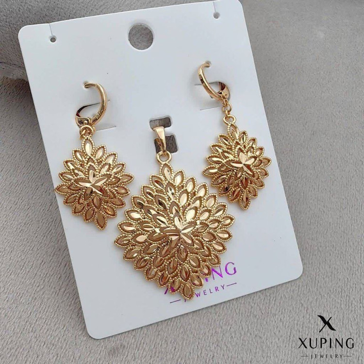 نیم ست مجلسی طرح جدید ژوپینگ آبکاری طلا 2526