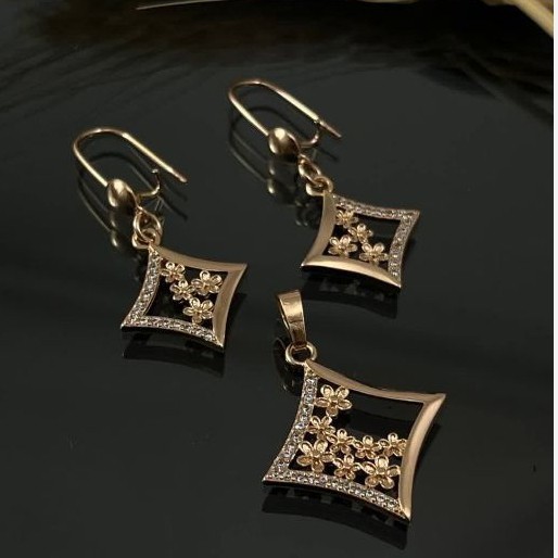 نیم ست طرح طلا زنانه ژوپینگ 1535