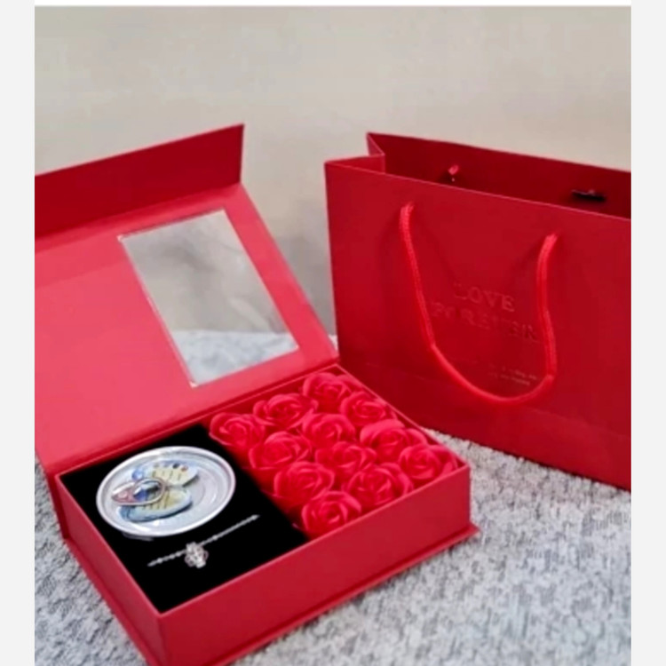 پک هدیه مروارید عشق. پک هدیه. پک کادویی. گردنبند عشق. مروارید صدف.