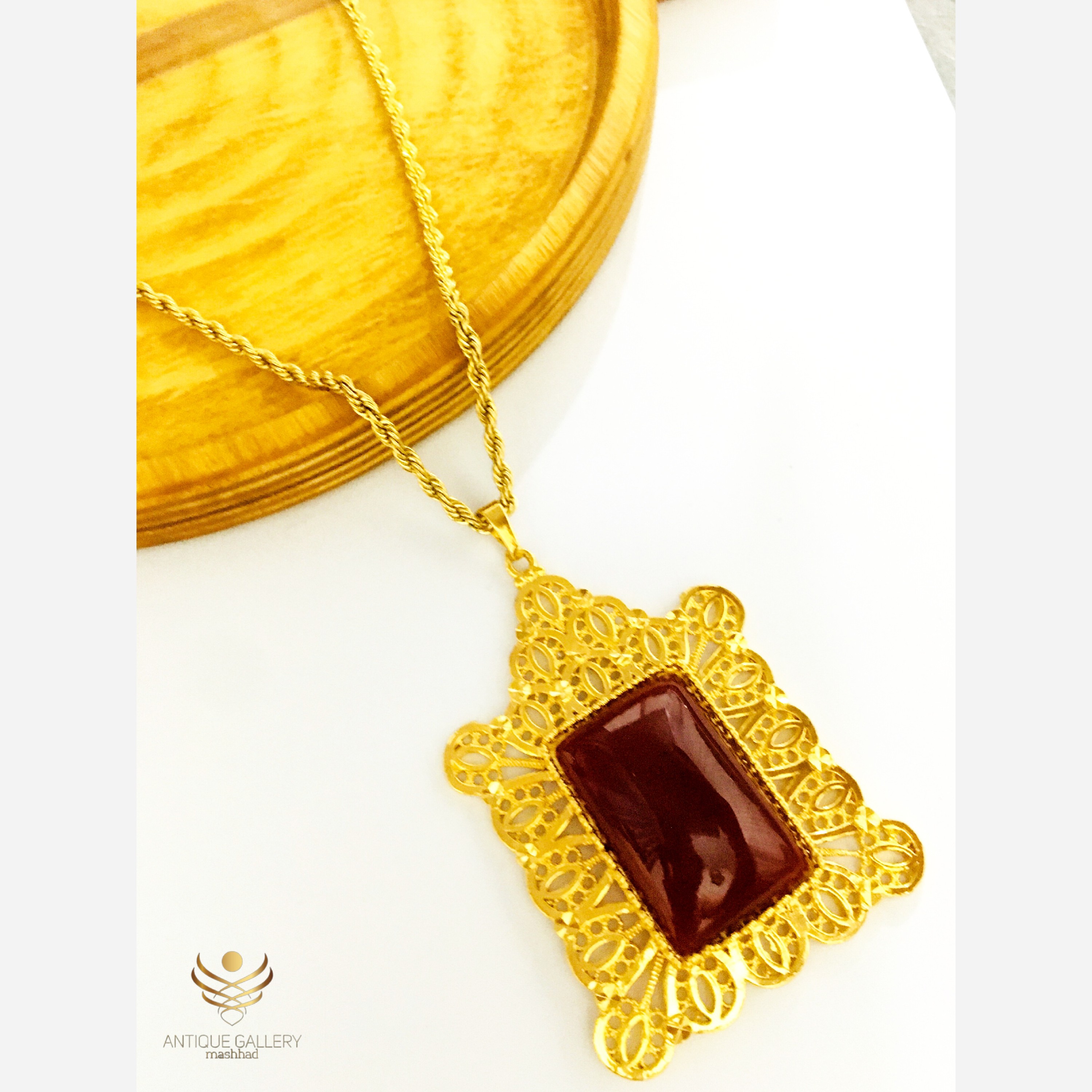 گردنبند نگین دار   گردنبند زنانه   گردنبند نگینی