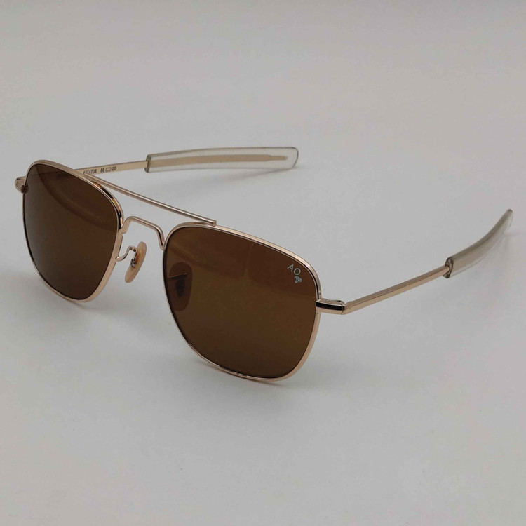 عینک آفتابی خلبانی (Aviator) امریکن اوپتیکال مدل skymaster