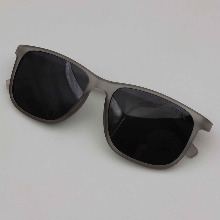 عینک آفتابی ویفرر (Wayfarer) مدل پلاریزه P1027