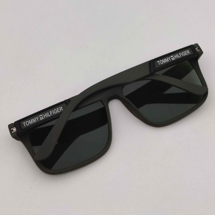 عینک آفتابی ویفرر (Wayfarer) مدل P1040