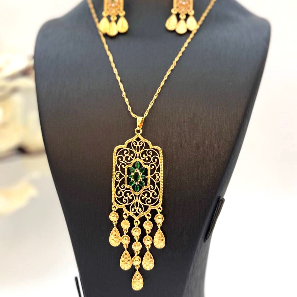 ست گردنبند و گوشواره ناز خلیج| مراسمات و جشن | روح گندم