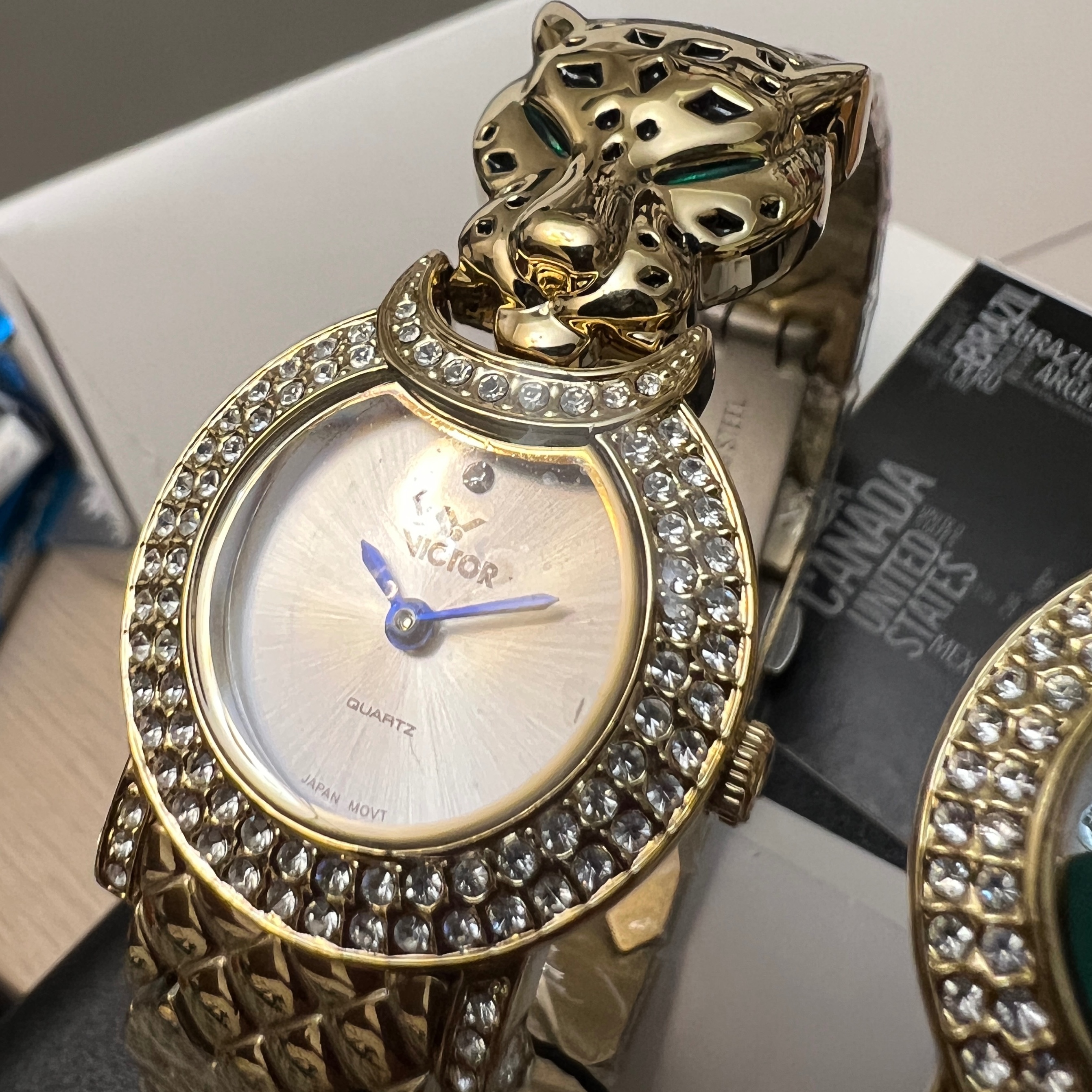 ساعت اورجینال سوپرلوکس برند ویکتور طرح پنتر لئوپار کارتیر PANTHERE DE CARTIER