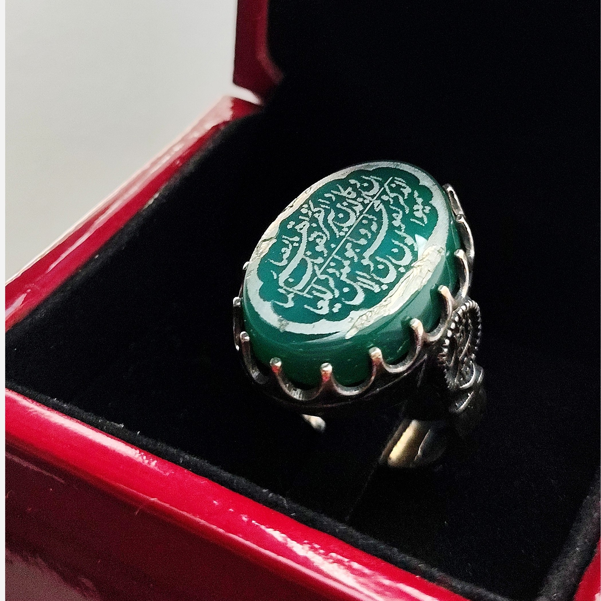 انگشتر عقیق اصل طرح وان یکاد کد 17