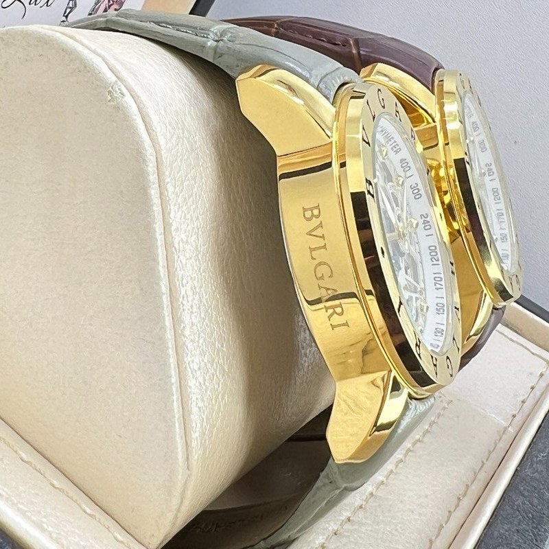 ساعت چهار موتوره بولگاری BVLGARI بند چرم کیفیت عالی AAA کد 01