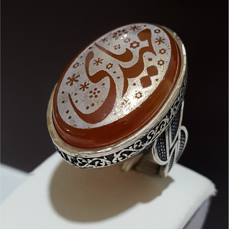 انگشتر یا مهدی جنس سنگ عقیق اصل