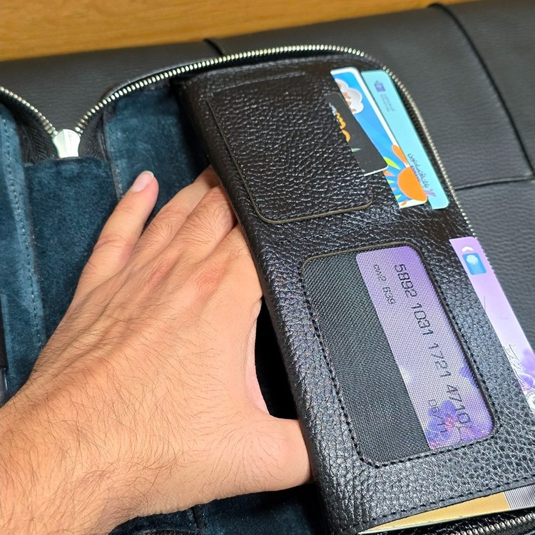 کیف پاسپورتی دستی دوشی چرم طبیعی ظفر کد 3272