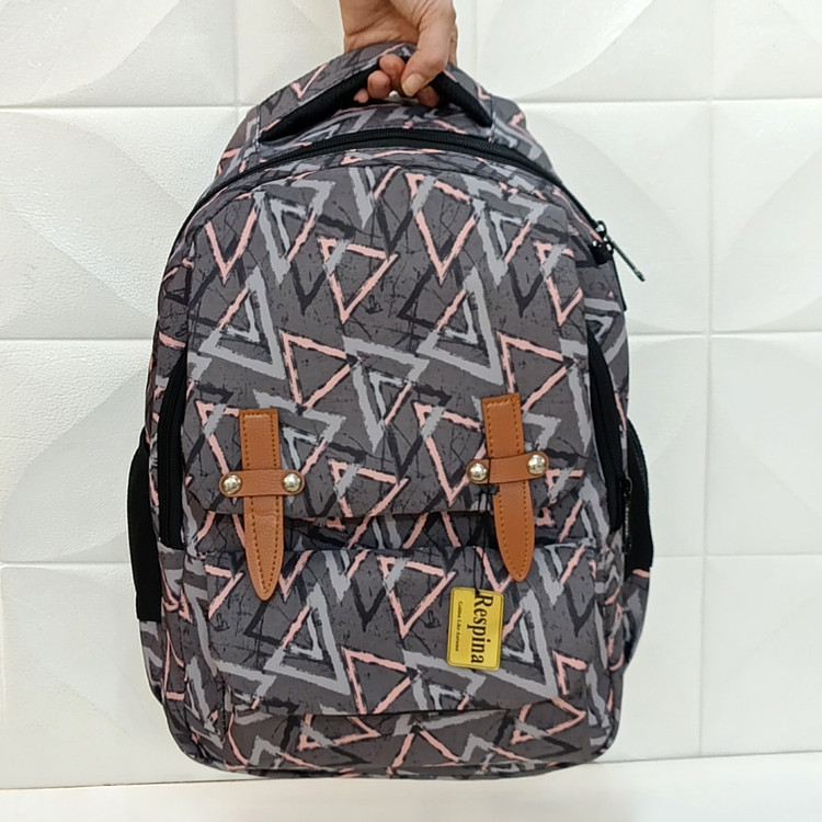 کیف مدرسه دخترانه مثلث طوسی Gray triangle باجامدادی