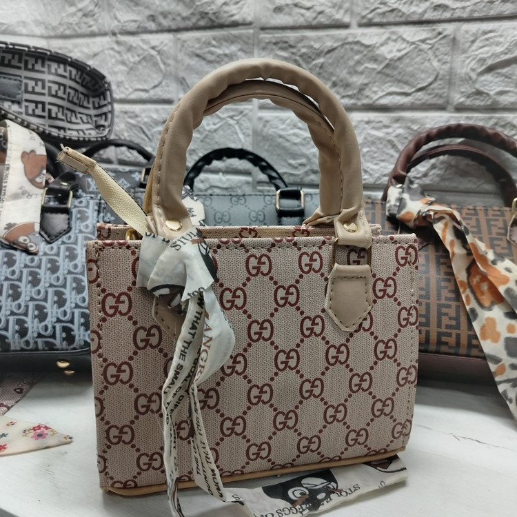کیف دخترانه شالدار