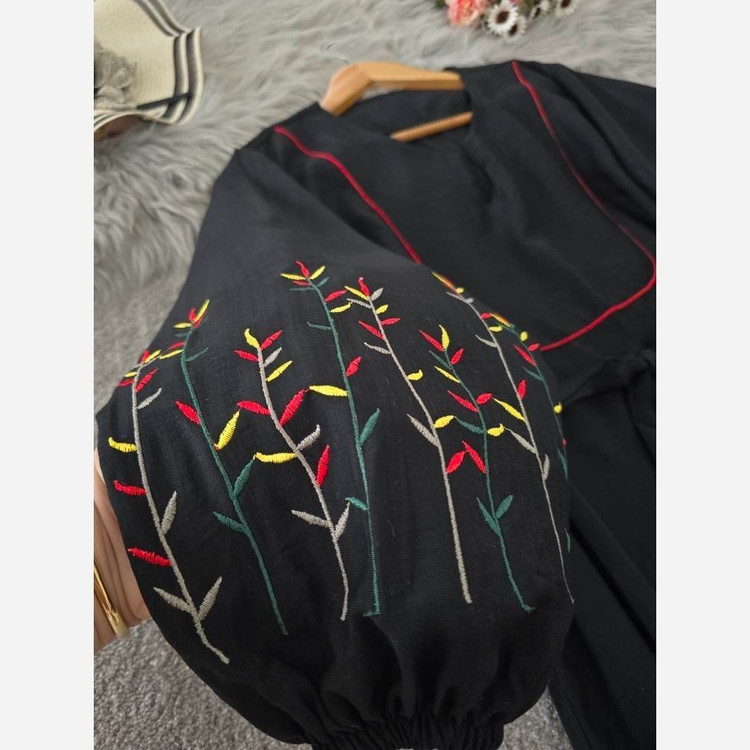 کفتان گلدوزی شیک و جذاب زنانه از سایز 44 تا 50