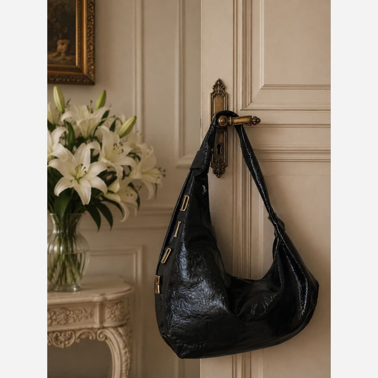 کیف بزرگ مشکی زنانه جادار دیور Dior فوق العاده با کیفیت و خارجی