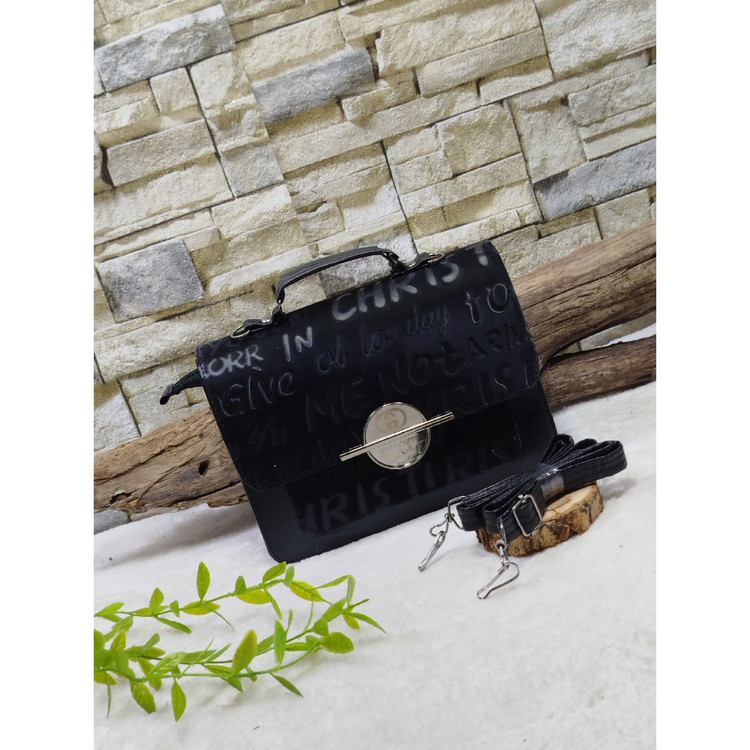 کیف زنانه دوشی گوچی 1