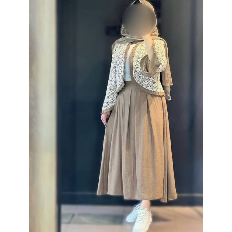 کت دامن چین دار