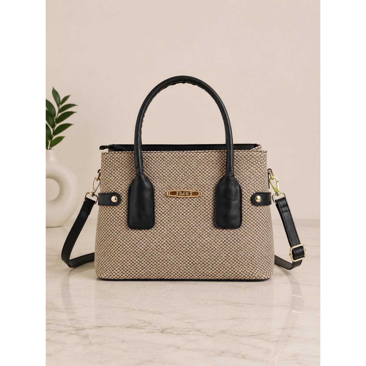 کیف زنانه صندوقی استوار