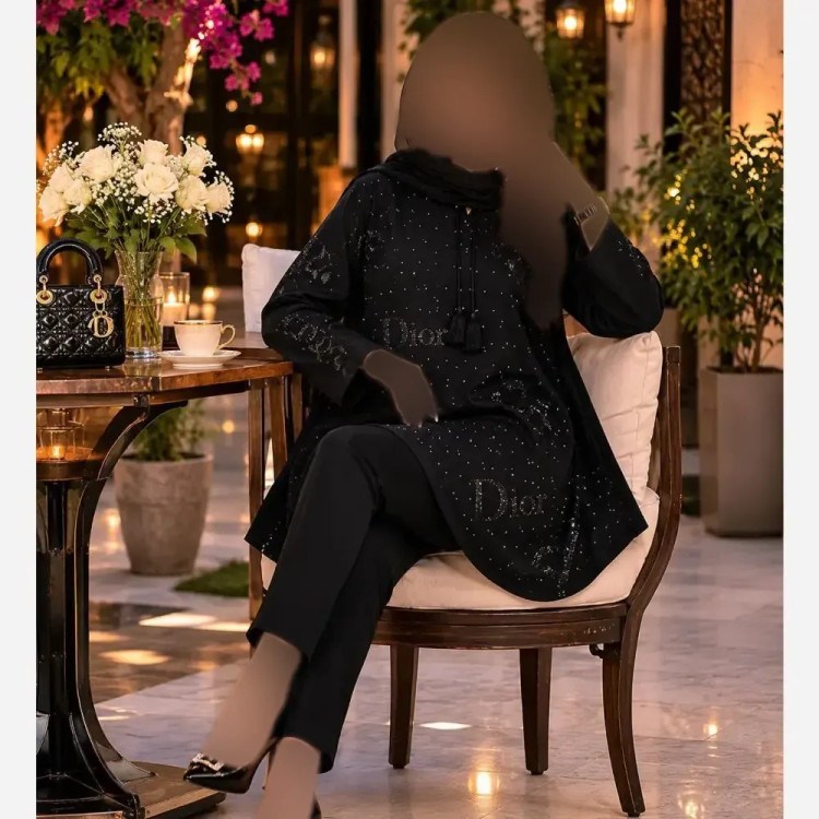 شومیز مانتو نگین دار مشکی جنس دیور اعلا سایز 38 تا 48 ویژه محرم