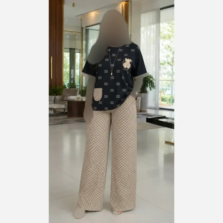 ست تیشرت شلوار گوچی خرسی جنس گلکسی نخ پنبه سایز فری 38 تا 48 رنگ مشکی کرم شکلاتی