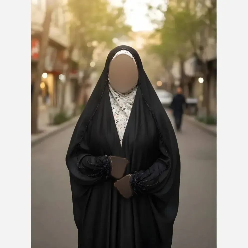 چادر جده آذرخش جنس کرپ حریرالاسود رنگ مشکی