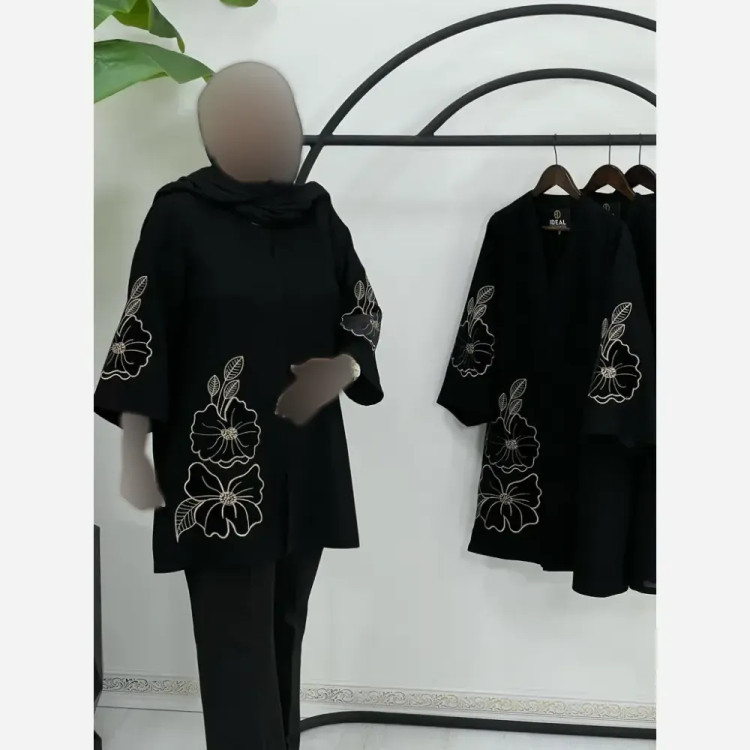 مانتو گلرخ مخمل شنل اعلا مشکی سایز 1 و 2
