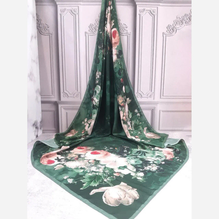روسری نخ کاستوم طرح صبا قواره بزرگ 140x140 دور دوخت
