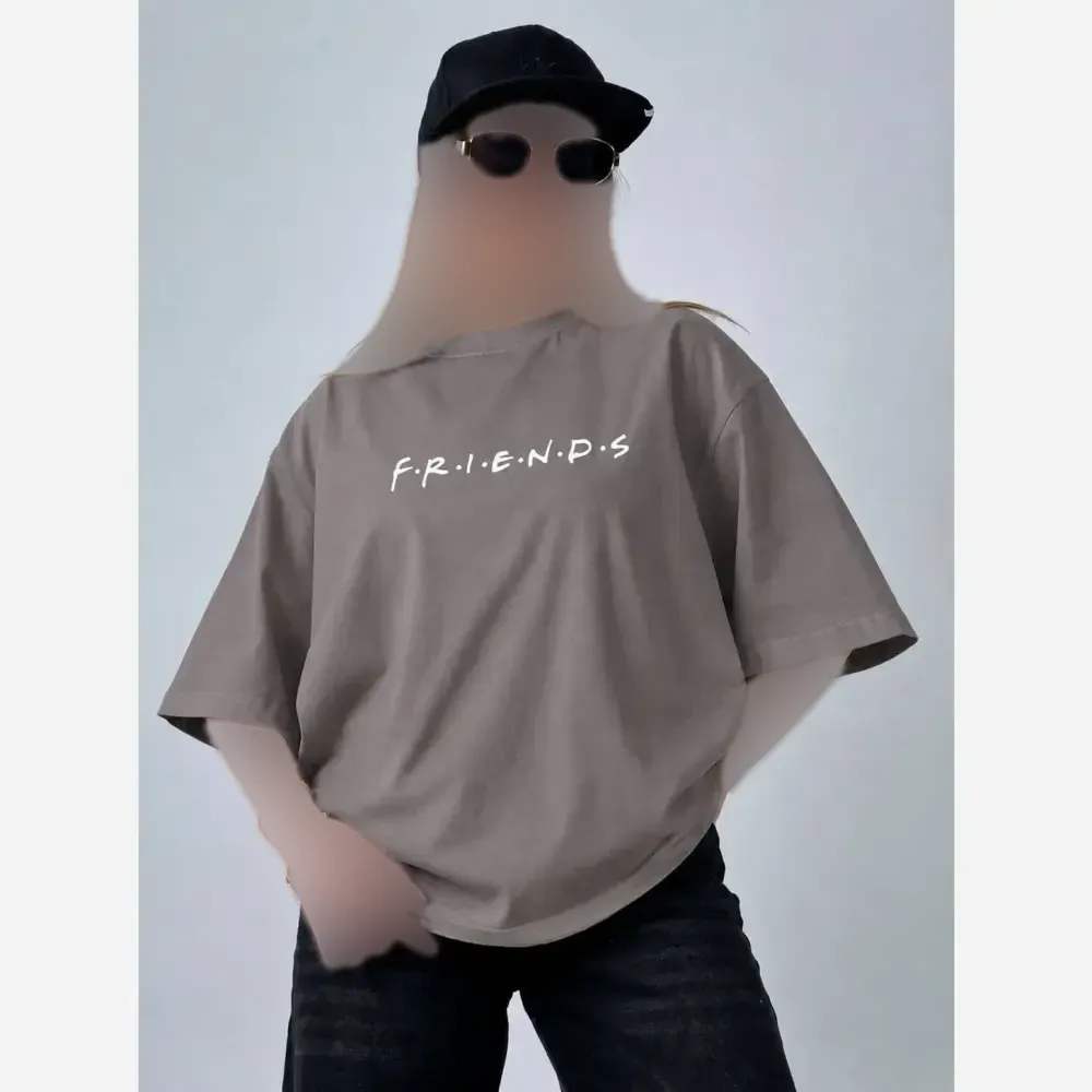 تیشرت باکسی پنبه سوپر مدل یگانه طرح friends فری سایز