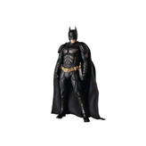 ماشین بازی فانتزی رساکو مدل batmobile with batman با بدنه پلاستیکی، الهامگرفته از نمونه واقعی، 6 چرخ و ابعاد 320x190x140 میلیمتر