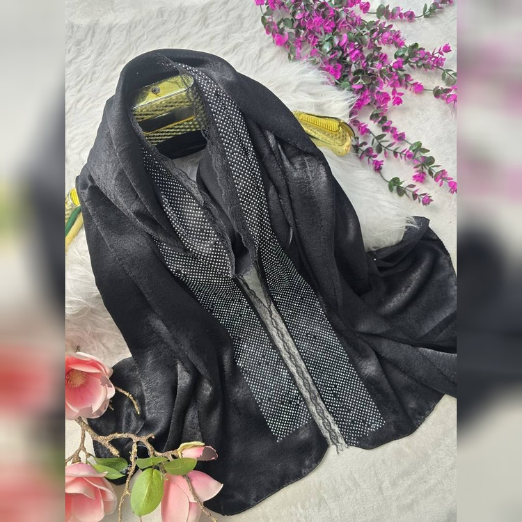 شال السا لب دانتل جنس کوپرا لب نگین و دانتل