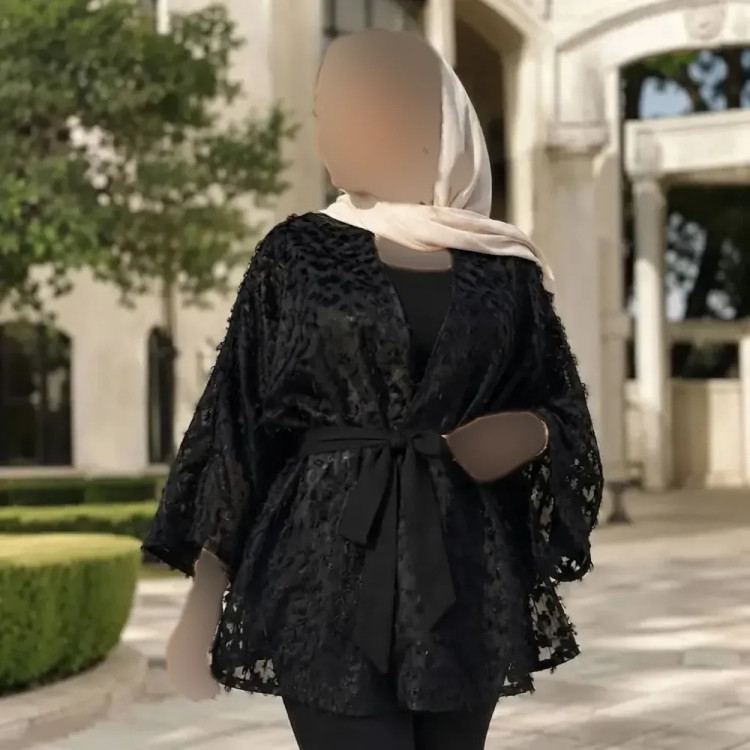 تونیک جلو باز طرح تهمینه جنس یاخما حریر ریش دار فری سایز