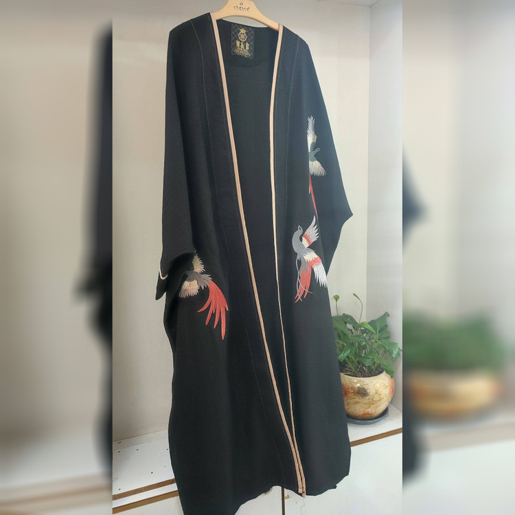 مانتو بلند شانتون گل دوزی شده مدل طاووس