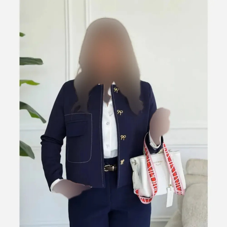 کت و شلوار زنانه مدل غزال جنس کرپ مازراتی درجه یک رنگ مشکی و سرمه ای