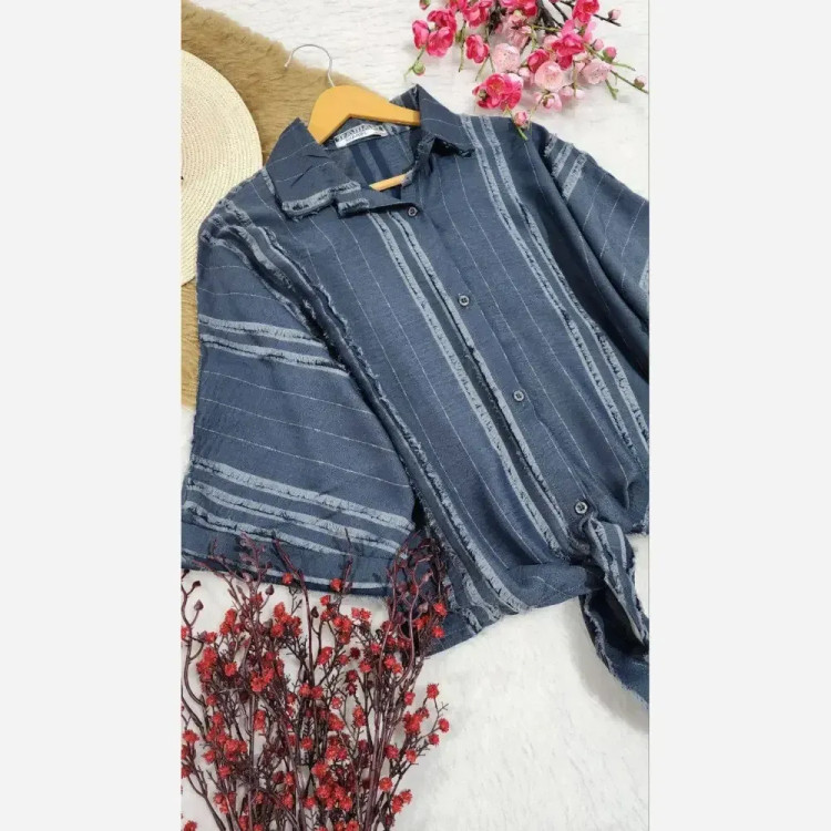 شومیز گره ای هانیه فری سایز 36 تا 46 جنس صوفیا درجه 1 مشکی طوسی سرمه ای سبز
