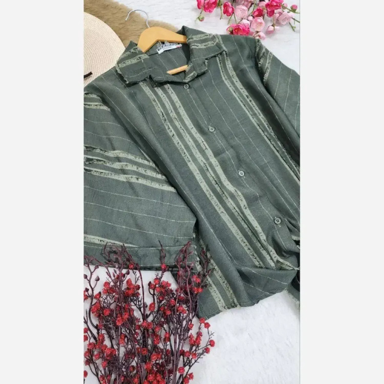 شومیز گره ای هانیه فری سایز 36 تا 46 جنس صوفیا درجه 1 مشکی طوسی سرمه ای سبز