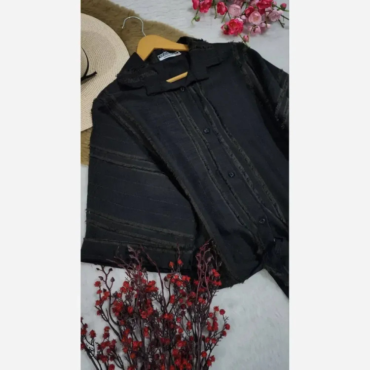 شومیز گره ای هانیه فری سایز 36 تا 46 جنس صوفیا درجه 1 مشکی طوسی سرمه ای سبز