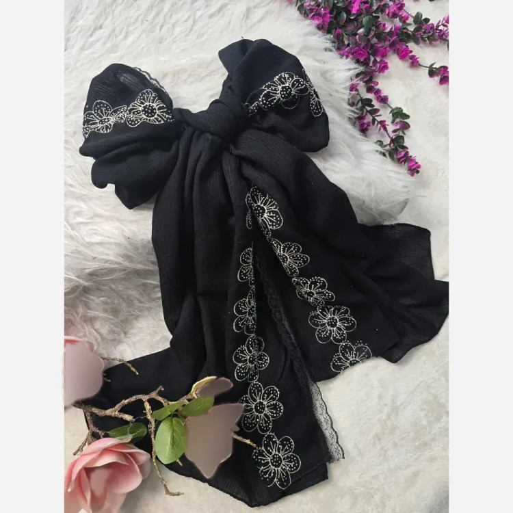 شال مجلسی گلدوزی و دانتل دوزی شده جنس کریشه پلاس ابعاد 180 در 62 سانتیمتر