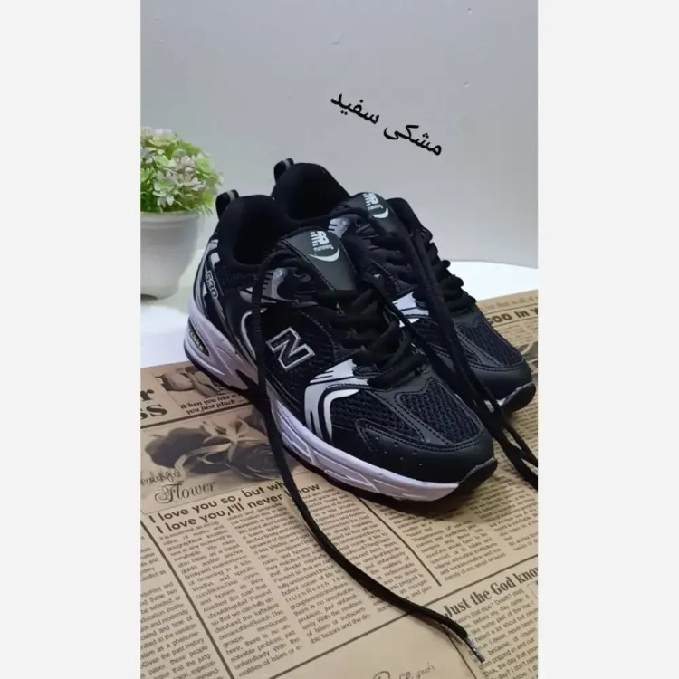 کتونی نیوبالانس 530 اورجینال با کفی طبی و زیره پی یو