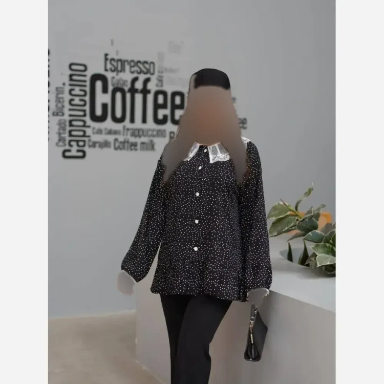 شومیز زنانه مدل رونیا طرح عروسکی جنس نخی خنک و سبک