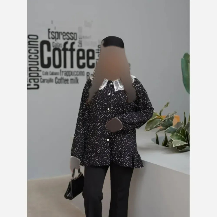 شومیز زنانه مدل رونیا طرح عروسکی جنس نخی خنک و سبک