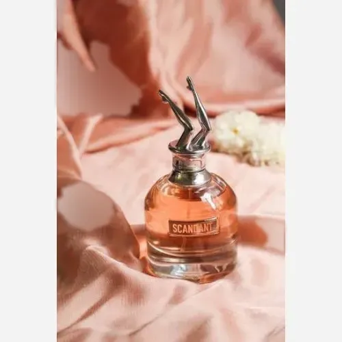 عطر زنانه اسکندال با رایحه ملایم و شیرین حجم 5 میل