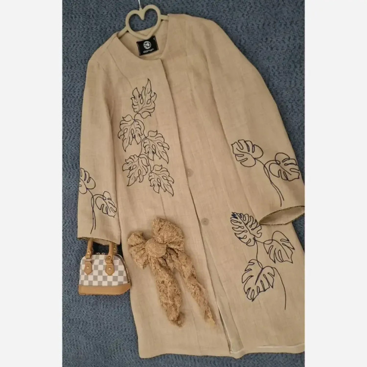 مانتو گلدوزی شده مدل نیاز پارچه شانتون اسلپ درجه یک زنانه