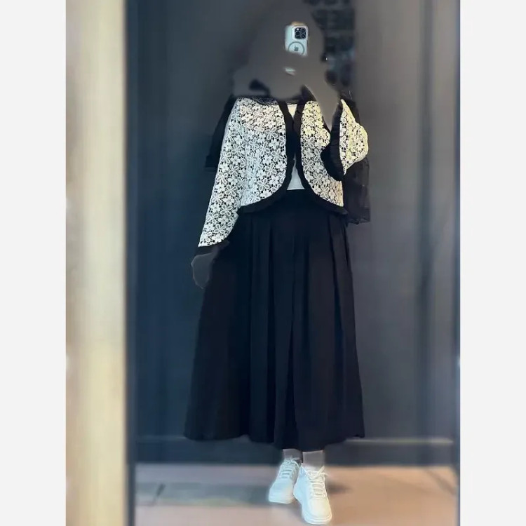 ست شومیز دامن زنانه مدل چین چیلا جنس کراش آیوا و گیپور