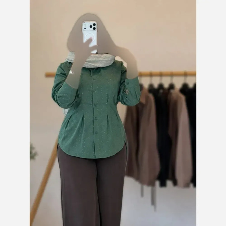 شومیز زنانه پیلی دار مدل پریسا جنس لاریس فول نگینی سایز 38 تا 46
