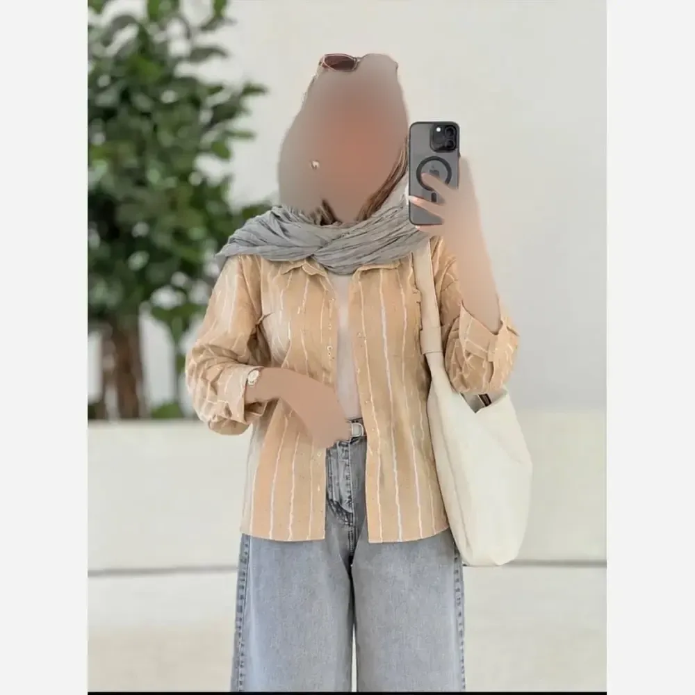مانتو راه راه زنانه مدل نفیس جنس پری نگینی فری سایز مناسب 38 تا 48 (3)