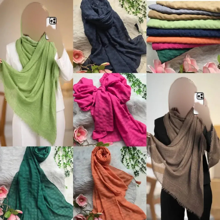 شال نخی حریر طرحدار زنانه مدل مهلقا ابعاد 180 در 75 سانتیمتر