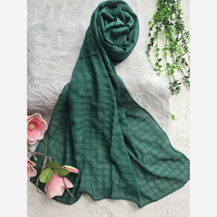 شال نخی حریر طرحدار زنانه مدل مهلقا ابعاد 180 در 75 سانتیمتر