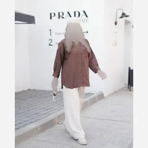 شومیز زنانه یقه شکاری مدل پریا پارچه پری سایزبندی 40 تا 50