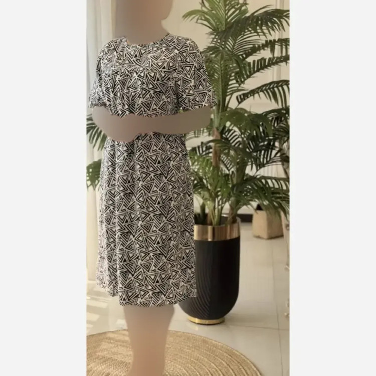 پیراهن بلند نخی تایلندی وارداتی زنانه سایز 38 تا 48 دارای بند تنظیم سایز