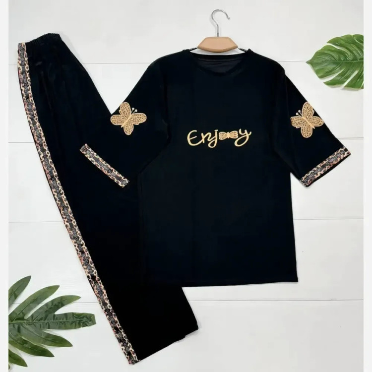 ست تیشرت و شلوار زنانه مدل enjoy جنس اسپان گلکسی رنگ مشکی فری سایز 38 تا 46